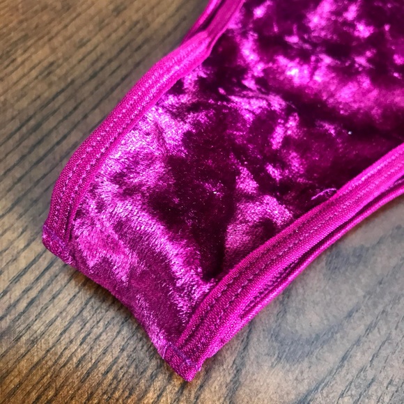 NWT Maroon Lace Lingerie with garter straps - Size Medium - Picture 15 of 16